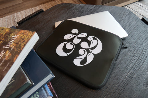 HDOV Atelier Laptop Sleeve In Black
